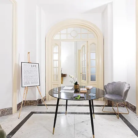 Antonelli Place * Rom